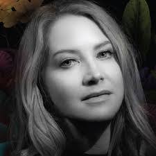 Marie Garrett's Instagram, Twitter & Facebook