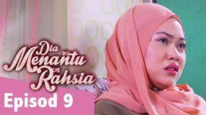 Syakir terkejut apabila pulang ke rumah dan mendapati melissa dan keadaan ditembak, manakala puan sarah tidak sedarkan diri. Dia Menantu Rahsia 2019 Episod 9 Youtube