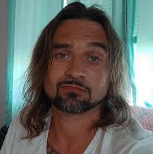 Wendy Ramsdell's Instagram, Twitter & Facebook