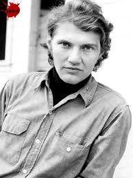 Happy 82nd birthday to Andrew Robinson, best known as the Scorpio killer in  Dirty Harry. #cinemalovershangout