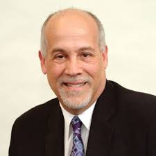 The Honorable C. Randall Hinrichs Swears in Fall 2014 Clinic Students