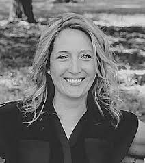 Joy Lyn's Instagram, Twitter & Facebook