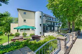 Hotel haus oberland offers 25 accommodations with safes and complimentary newspapers. Hotel Haus Oberland Masserberg Thuringer Wald
