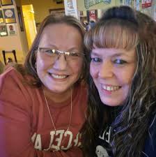 Jury duty cell phone storage options?