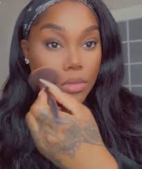 Alexandria Singleton's Instagram, Twitter & Facebook