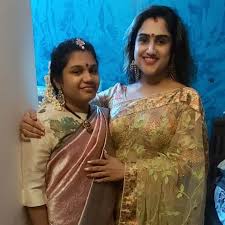 Her mother, manjula vijayakumar was also a south indian actress. Vanitha Vijayakumar Conducts Traditional Function For Younger Daughter Jonitha Tamil News Indiaglitz Com