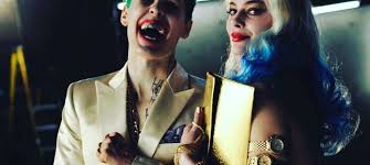 Check spelling or type a new query. Diretor De Esquadrao Suicida Publica Foto Inedita De Margot Robbie E Jared Leto Nerdbunker