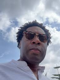 Four Screens' producer MESSIAH JACOBS visits Nairobi's Strathmore  University! 🎬🎬🎬 He's here to share insights