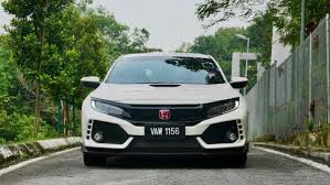 Honda malaysia brings back the full blown honda civic type r, codenamed fk8 back to malaysia, following the fd2r sedan's discontinuation in 2012. Honda Civic Type R Review A Gundam On Wheels