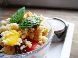 Über 87 bewertungen und für lecker befunden. Fruchtiger Couscous Salat Mit Minze Mango Und Rosinen Couscous Salat Couscous Salat Mit
