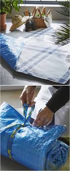 Ikea Bag Picnic Blanket Tutorial Make Your Own Picnic Blanket From Old Ikea Bags And Tea Towels For A Comfortable To Diy Bags Tutorial Picnic Blanket Ikea Diy