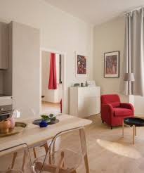 Une dcoration arienne pour votre salon nous proposons diffrents types de meuble tv suspendu combinaisons et banc adapts aux diffrentes tailles de tlviseurs. Meuble Ikea D Occasion Les Marques De Meubles D Occasion Izidore