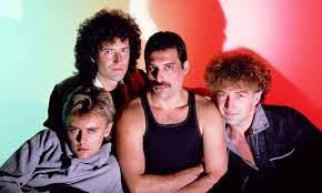 Originally called smile, later in 1970 singer freddie mercury came up with the new name for the. Fakta Band Queen Dari Stand Mic Copot Hingga Vokalis Divonis Hiv Musiklik