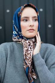 Come Indossare Una Nodo Sciarpa Elegante Una Sciarpa Indossare Foulard Come  Portare Una Sciarpa Nodo