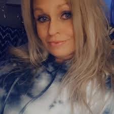 Kerri Stanley's Instagram, Twitter & Facebook