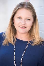 Kristin Leathers's Instagram, Twitter & Facebook