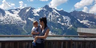 Sporturi de iarnă (ski alpin și ski fond, snowboard, patinaj, snowshoeing etc. Austria Pe Timp De VarÄ O VacanÈÄ ActivÄ Pentru ToatÄ Familia 1 InformaÈii Utile Diva In Bocanci