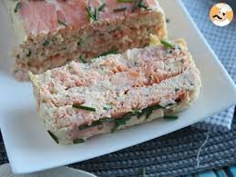 Terrine Au Saumon Frais Et Saumon Fume Recette Ptitchef Recette En 2020 Terrine Saumon Fume Saumon Frais