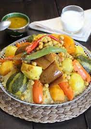 Le couscous est marocain ou algerien. Couscous Aux Legumes Cuisine Marocaine Recettes De Cuisine Cuisine Orientale