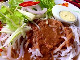 Asam laksa is one of the most popular noodle dishes and is synonymous to the island of penang. Resepi Laksa Pinang Kelantan