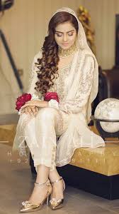 Pin By Saman Palawkar On Bride N Groom Nikah Dress Pakistani Wedding Dresses Bridal Dresses