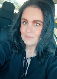 app tens , i need new status viewers!🥹🥹🥹🥹🥹