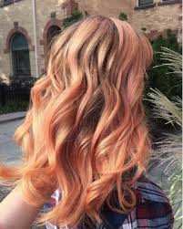 Hi, i have recently had my hair dyed, and it has blonde and brown highlights, it has turned out very stripey and blocky i've always highlighted my hair with lighter blonde highlights because i don't like the golden blonde color but i. Hair Streaks 20 Updated Ways To Wear This Trend All Things Hair Us