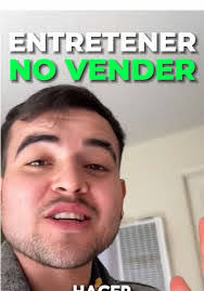 Frank Roa's Instagram, Twitter & Facebook