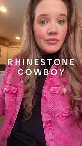 Kelseaballeriniconcertoutfit Hat