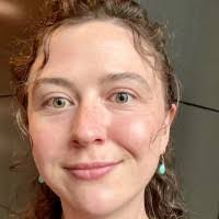 Keely Sutherland's Instagram, Twitter & Facebook