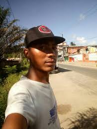 Andry Kely aġġorna r-ritratt tal-profil tiegħu.