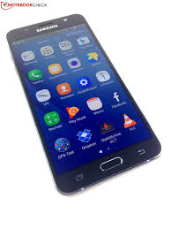 Samsung Galaxy J7 (2016) Smartphone ...