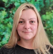 Stacie Walker's Instagram, Twitter & Facebook