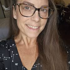 Can you bring an empty water bottle into the venue?