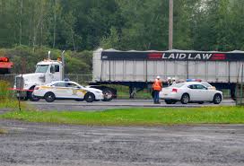 Le drame est survenu un peu après 7 h, sur le chantier d'une tour de condominiums de 45. Une Camionneuse Meurt Ensevelie Tva Nouvelles