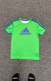 Youth Medium 10 12 Adidas Shirt Gently Used Great Condition Mercari Listing Size Is An 8 For Youth Medium But It Is A 1 Adidas Shirt Adidas Tops Adidas