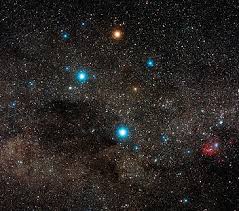 A constelação do cruzeiro do sul, destacando alfa crucis. Constelacoes Crux Alem Das Estrelas