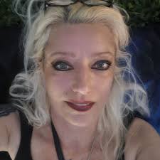 Who is a mobile notary in Lakeland/Bartow area?