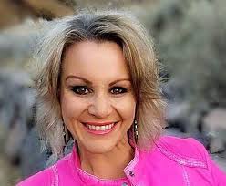 PEOPLE: Helen McFadden, Plexus Worldwide