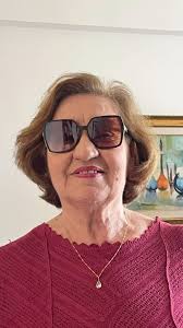 Dia de comemorar a vida dessa mulher incrível., Parabéns mãe, que Deus lhe  conceda tudo de melhor para continuar cuidando da gente. , Te amo  @veralucia.brito.75491