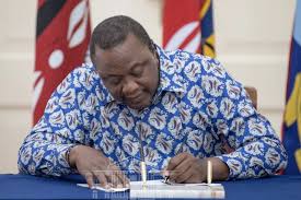 President uhuru kenyatta has sent a message of condolence to the family, relatives and residents of juja constituency following the death of their member of parliament francis munyua waititu. Fjuydecphctvom