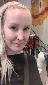 Lisa Laney's Instagram, Twitter & Facebook