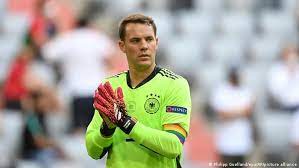 Latest on bayern munich goalkeeper manuel neuer including news, stats, videos, highlights and more on espn. Uefa Bleibt Entspannt Manuel Neuers Statement Fur Pride Bei Der Euro 2020 Sport Dw 21 06 2021