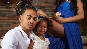 Juan carlos ozuna rosado es hijo de madre puertorriqueña y padre dominicano. Ozuna Cumplio El Tan Ansiado Sueno De Su Pequena Hija Fotos Noticias Radio Moda