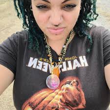 Yeah & couldn't find mine BECAUSE I put it in my LEFT butt pocket instead  of my RIGHT butt pocket 🙃️🤣😂😆 seriously we looked everywhere & then  someone called ✨️😱✨️