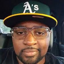 Darrell Mccullum's Instagram, Twitter & Facebook