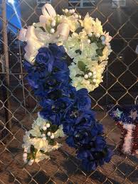 Sara's flowers proudly serves kansas city and the surrounding areas. Custom Design By Michael S Heritage Florist In Kansas City Ks Sympathy Flowers Funeral Flowers Order Flowers
