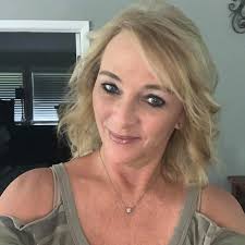 Hi! I'm Tammy Joyce. I have lived in College Station most of my life and I  am a proud mom of 5. In 2016, I started BCS Turns to help all of