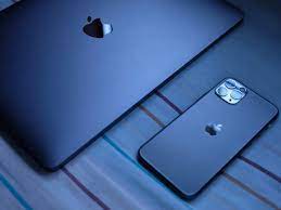 Pembatasan ini pertama kali terjadi lagi sejak tahun 2007 lalu saat apple pertama kali diperkenalkan. Corona Cap Dropped Now You Can Buy As Many Iphones As You Want Apple Now Lets You Hoard Iphones The Economic Times
