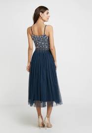 Sie möchten schöne aufnahmen nach der hochzeit haben und nicht auf das kleid oder anzug aufpassen zu müssen? Mode Fur Hochzeitsgaste Bei Zalando